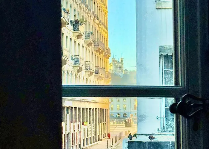 Art De Recevoir - Cocon Au Coeur De Avec Vue Sur Fourviere Lyon